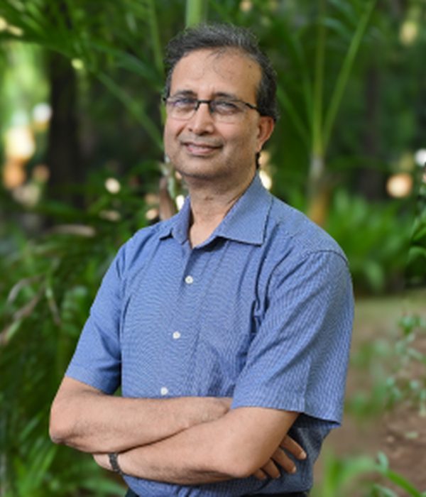 Portrait of Prof. Guhan Jayaraman