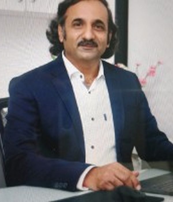 Portrait of Dr. Sandeep Kale